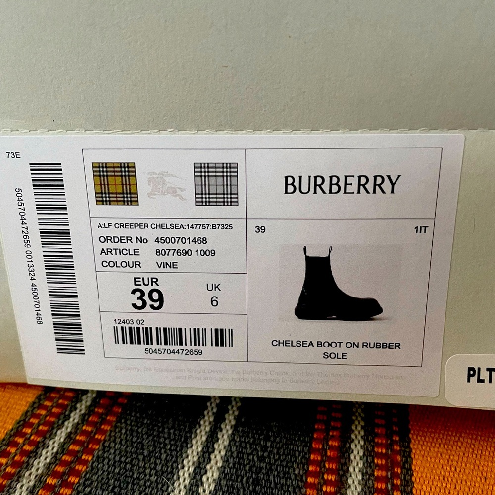 Burberry Chelsea Boot Sz 39